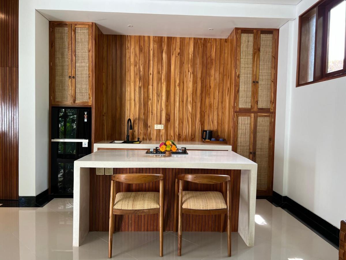 Nirankara Ubud Villa Extérieur photo