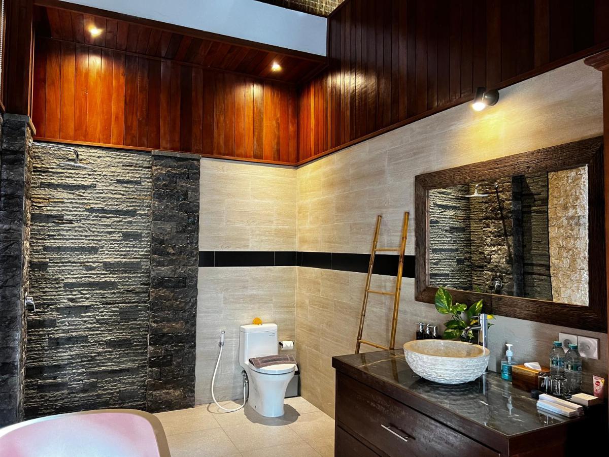 Nirankara Ubud Villa Extérieur photo